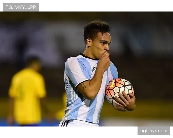 劳塔罗分享健康饮食与科学作息，助力竞技状态全面升级