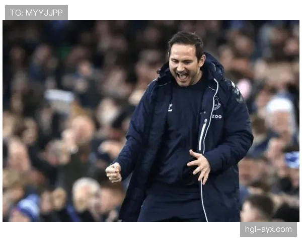 兰帕德率埃弗顿全力备战新赛季，球队状态引关注