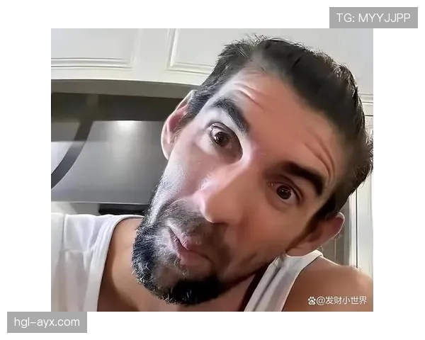 菲尔普斯退役后每天吃六顿饭，冰箱里塞满牛排和冰淇淋